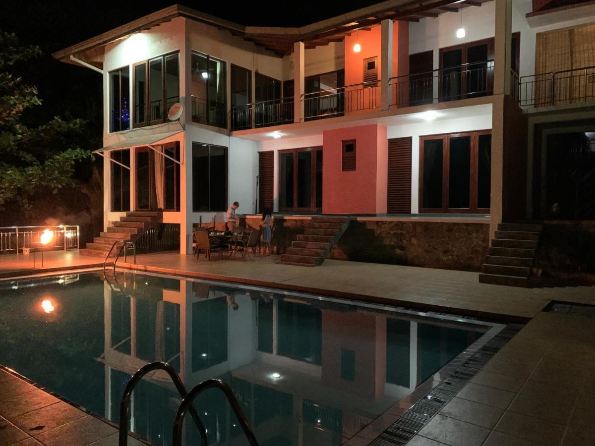 Lotus Villa Kandy Peradeniya Exterior foto